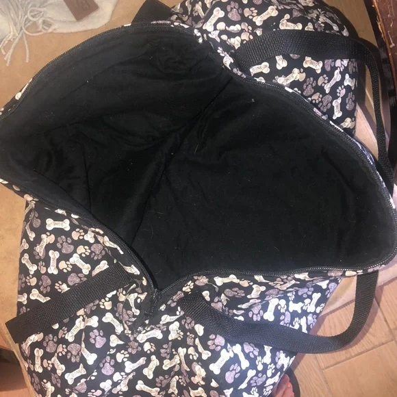 Handmade dog duffle with pouch - Picture 5 of 5